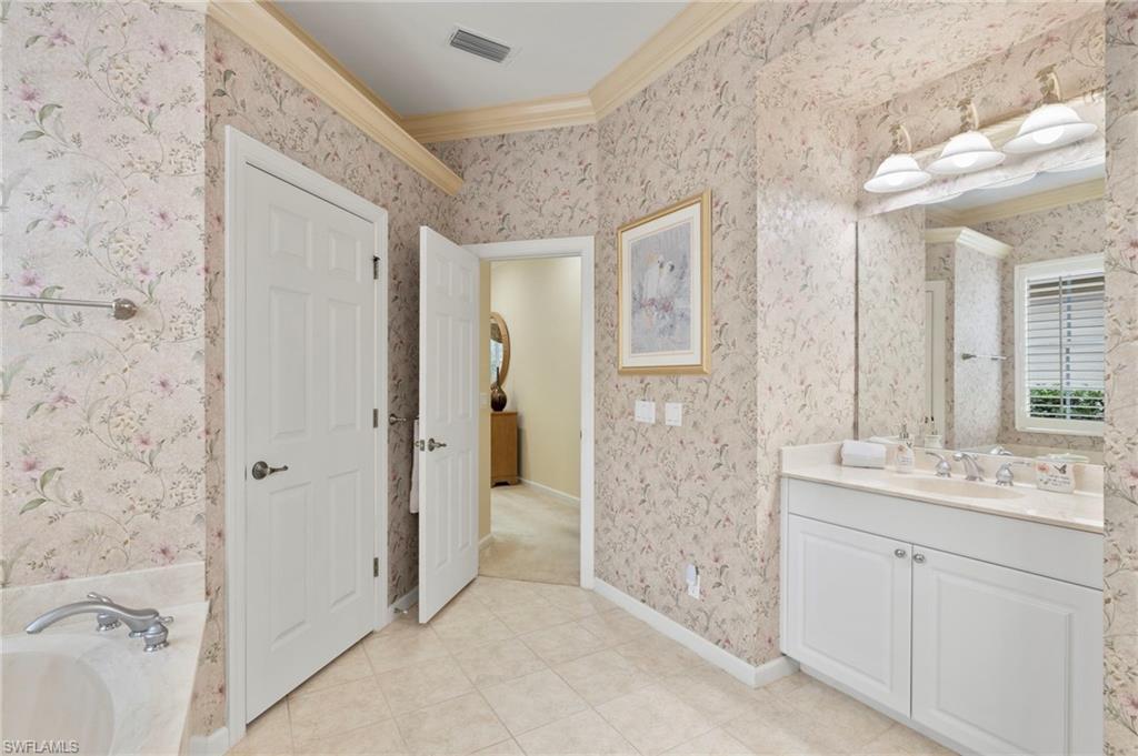 15865 Delaplata Ln Property Photo 18