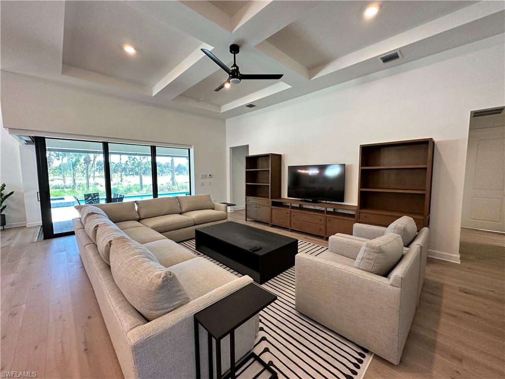 9260 Cormorant Dr Property Photo 3