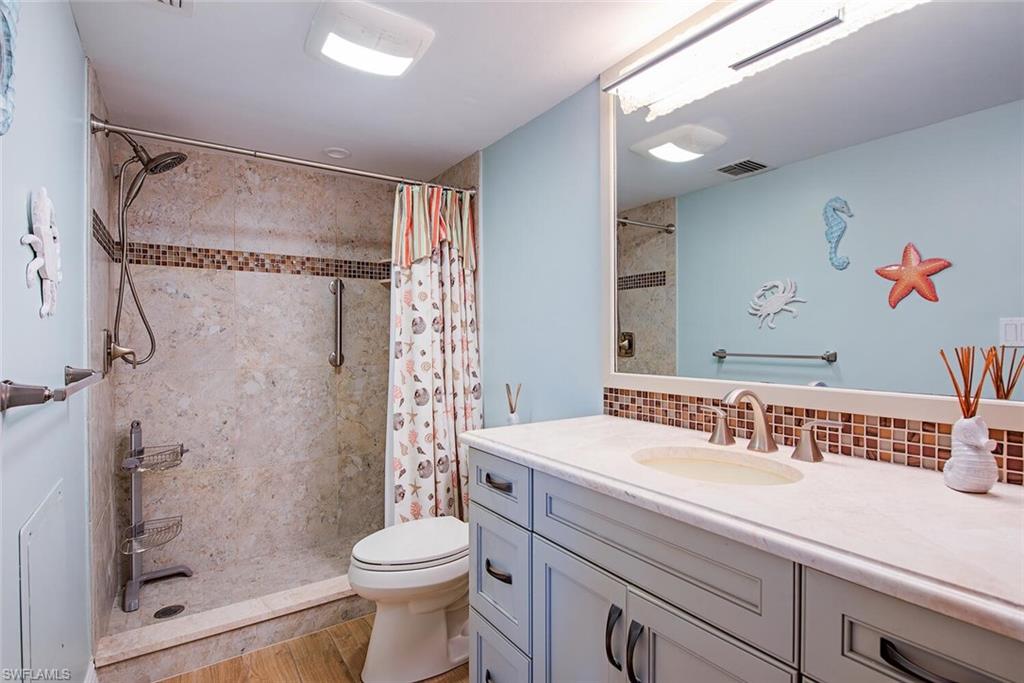 3443 Gulf Shore Blvd N # 409 Property Photo 8