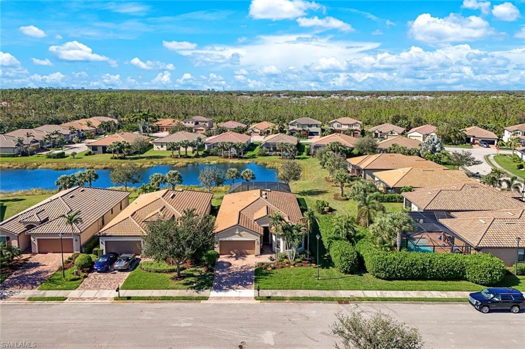 20457 Cypress Shadows Blvd Property Photo 4
