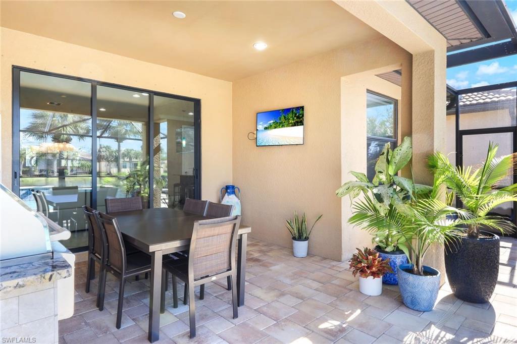 20457 Cypress Shadows Blvd Property Photo 27