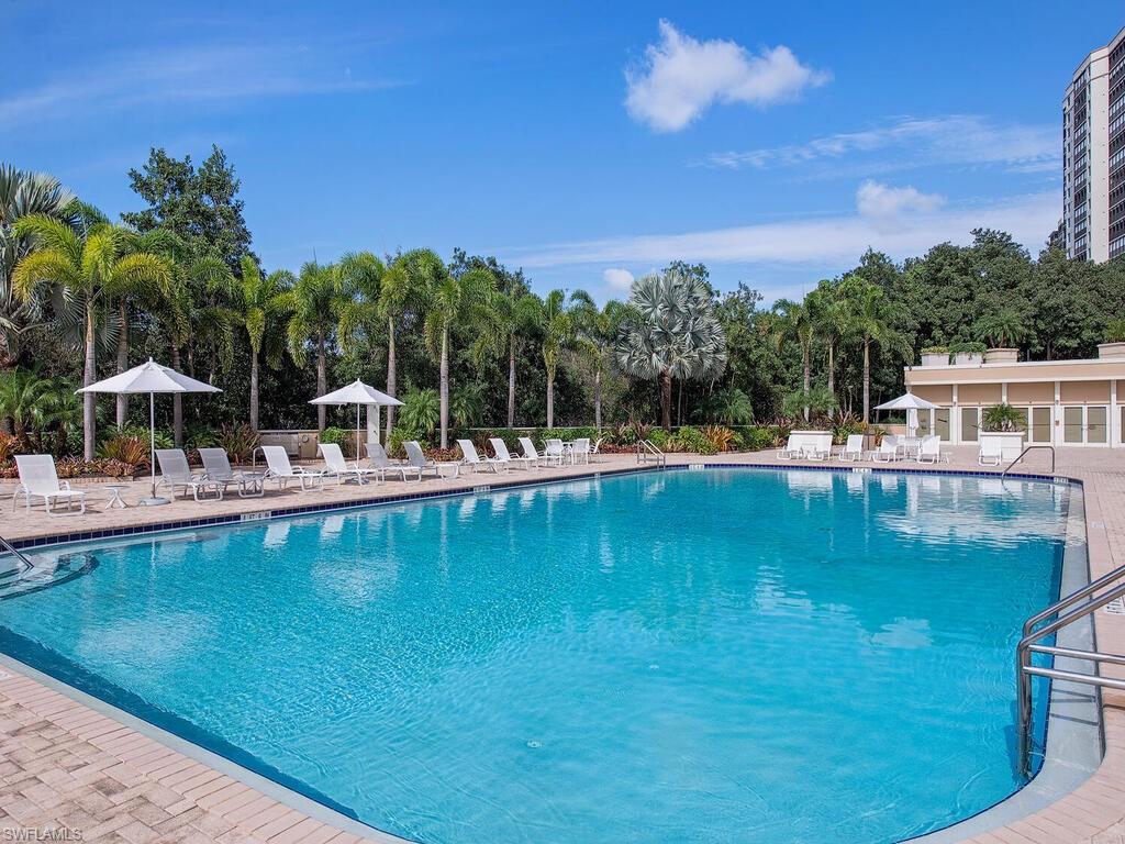 7117 Pelican Bay Blvd # 1106 Property Photo 14