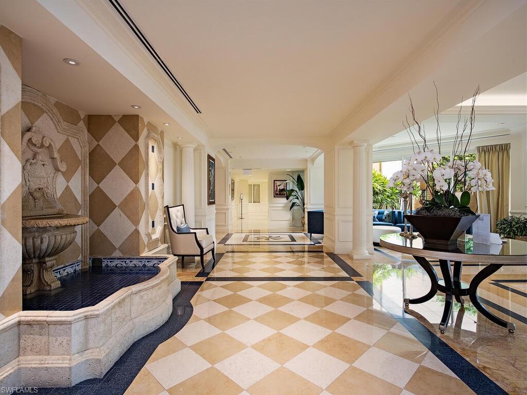 7117 Pelican Bay Blvd # 1106 Property Photo 15