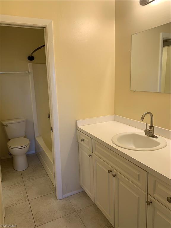 13508 Siesta Pines Ct # 8 Property Photo 16