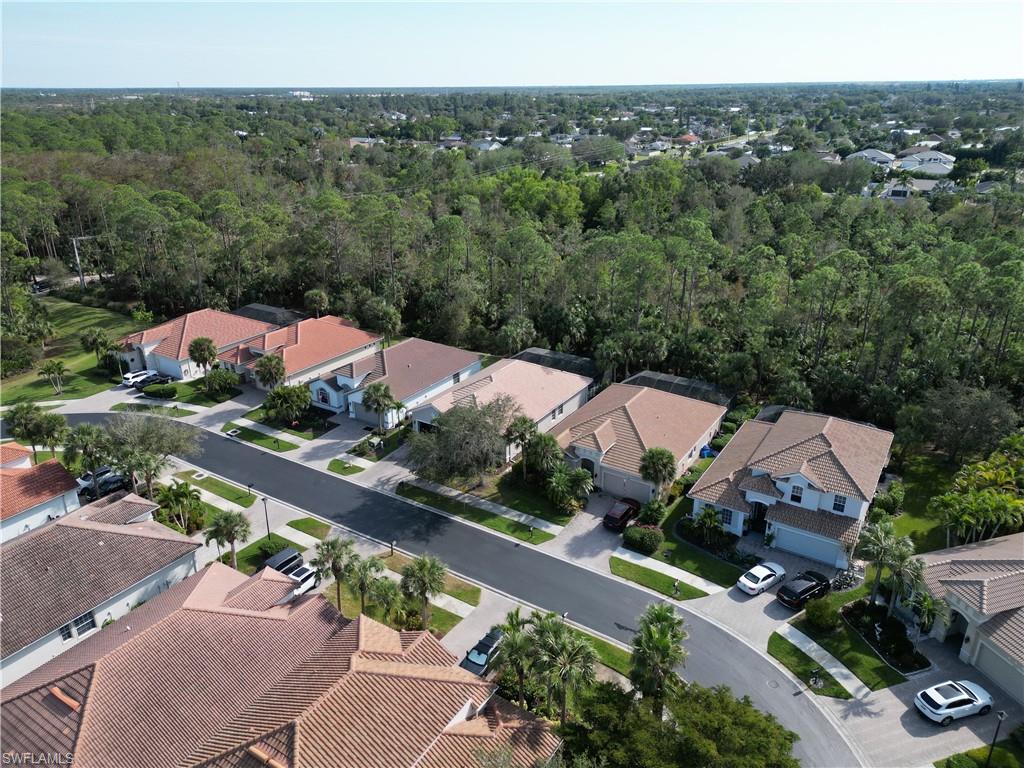 16144 Parque Ln Property Photo 3