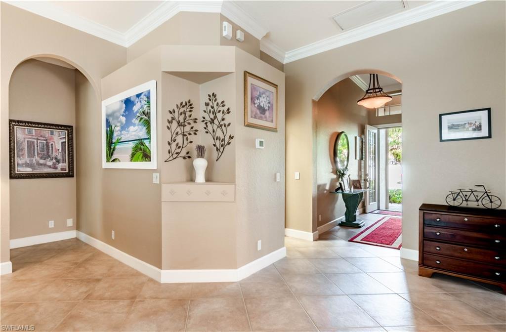 16144 Parque Ln Property Photo 9