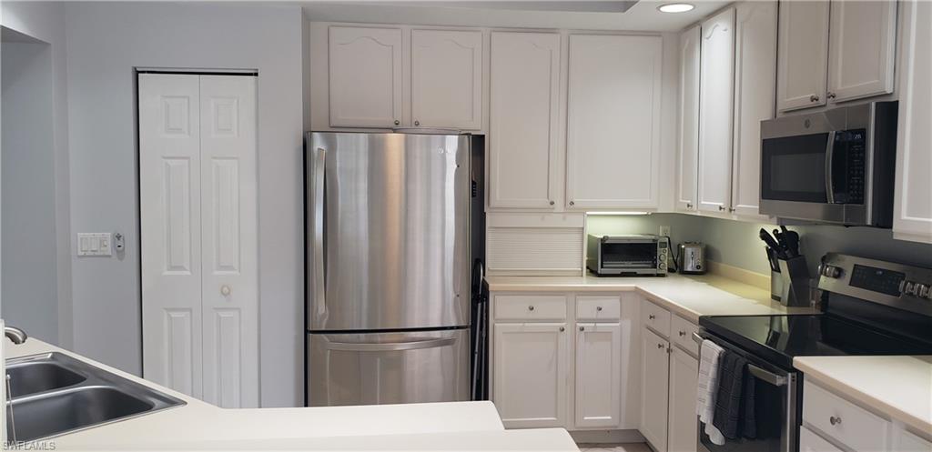 24361 Sandpiper Isle Way # 401 Property Photo 13