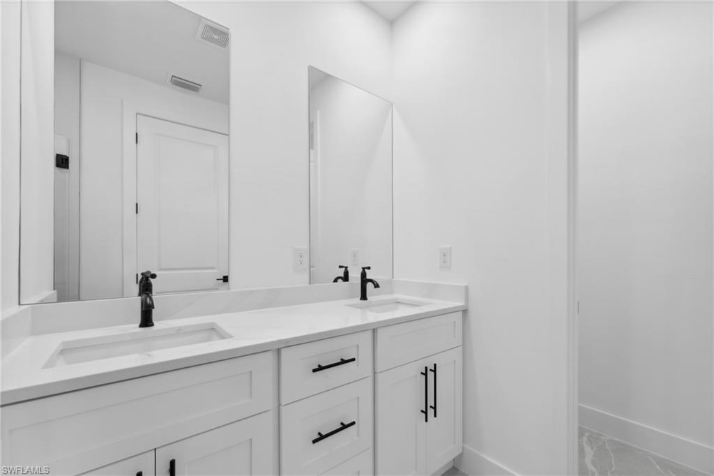 3318 9th St Sw Property Photo 20