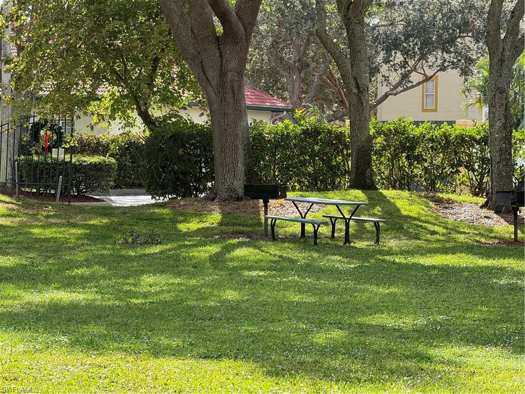 11510 Villa Grand # 407 Property Photo 23