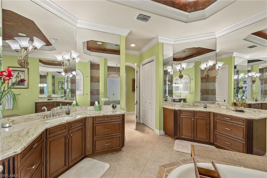 6740 Mossy Glen Dr Property Photo 19