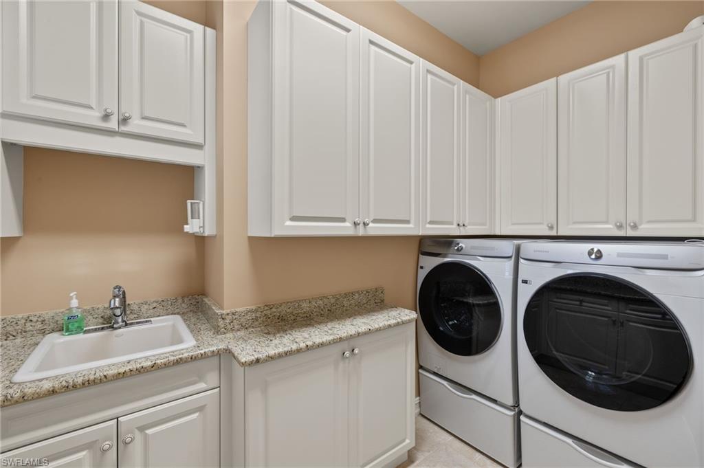 6740 Mossy Glen Dr Property Photo 24