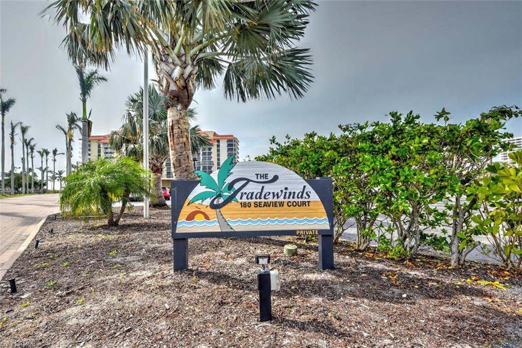 180 Seaview Ct # 201 Property Photo 3
