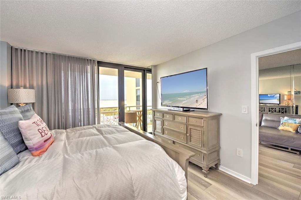 180 Seaview Ct # 201 Property Photo 17