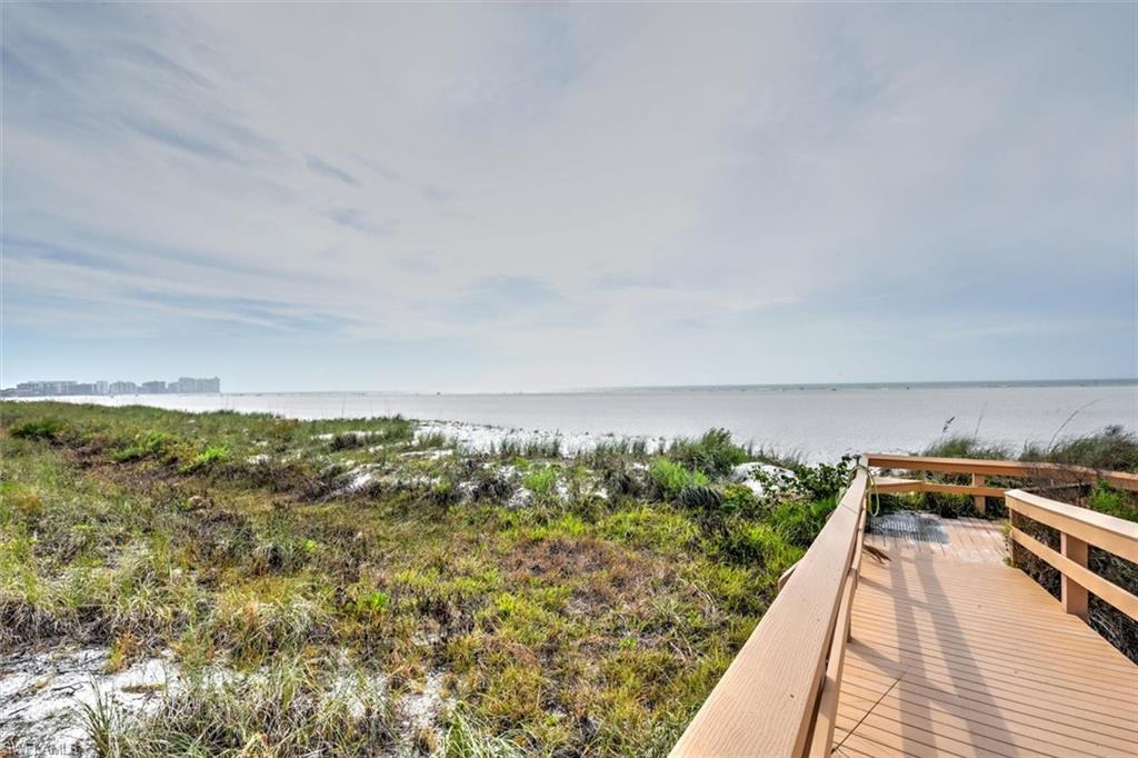 180 Seaview Ct # 201 Property Photo 20