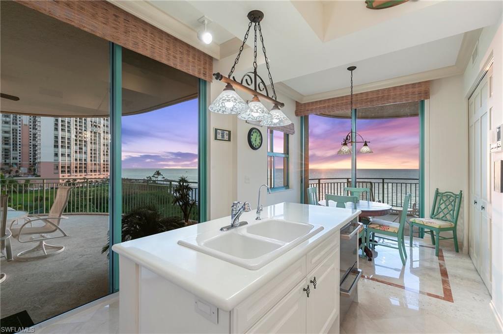 930 Cape Marco Dr # 504 Property Photo 10