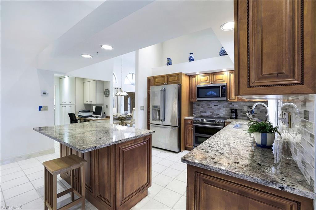 475 Seabee Ave Property Photo 10