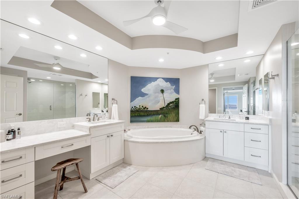 455 Cove Tower Dr 903 Property Photo 16