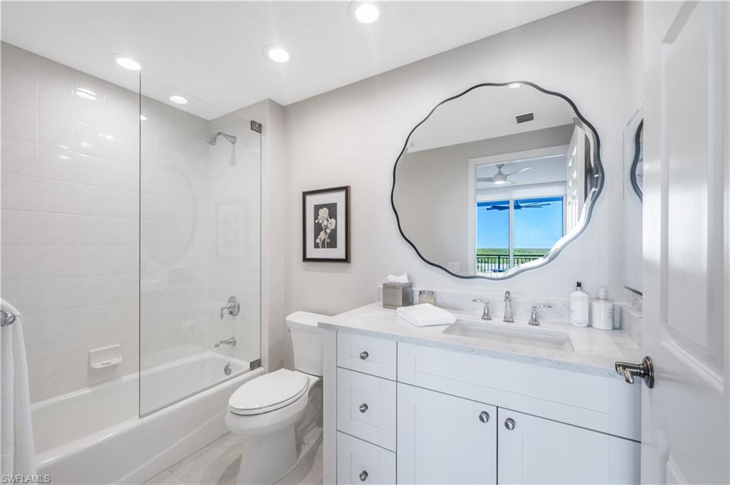 455 Cove Tower Dr 903 Property Photo 18
