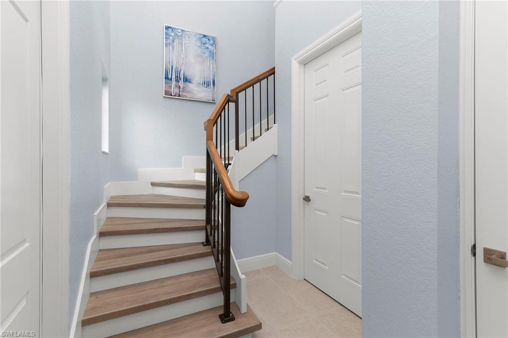 9219 Corfu Ct # 202 Property Photo 4