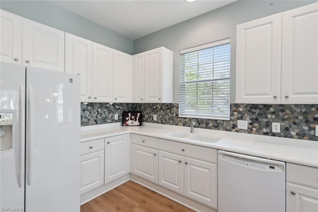 3053 Aviamar Cir # 101 Property Photo 5