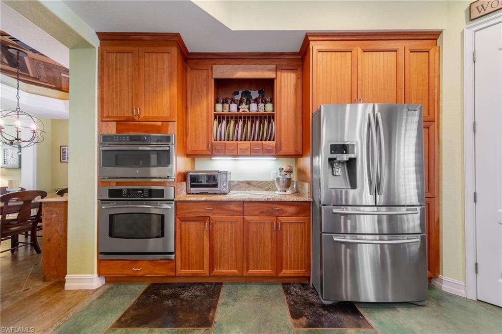 6681 Dabney St Property Photo 10