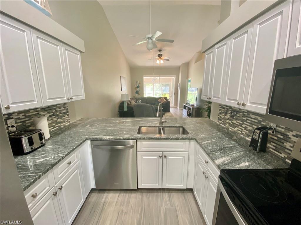 20751 Country Creek Dr # 1524 Property Photo 2