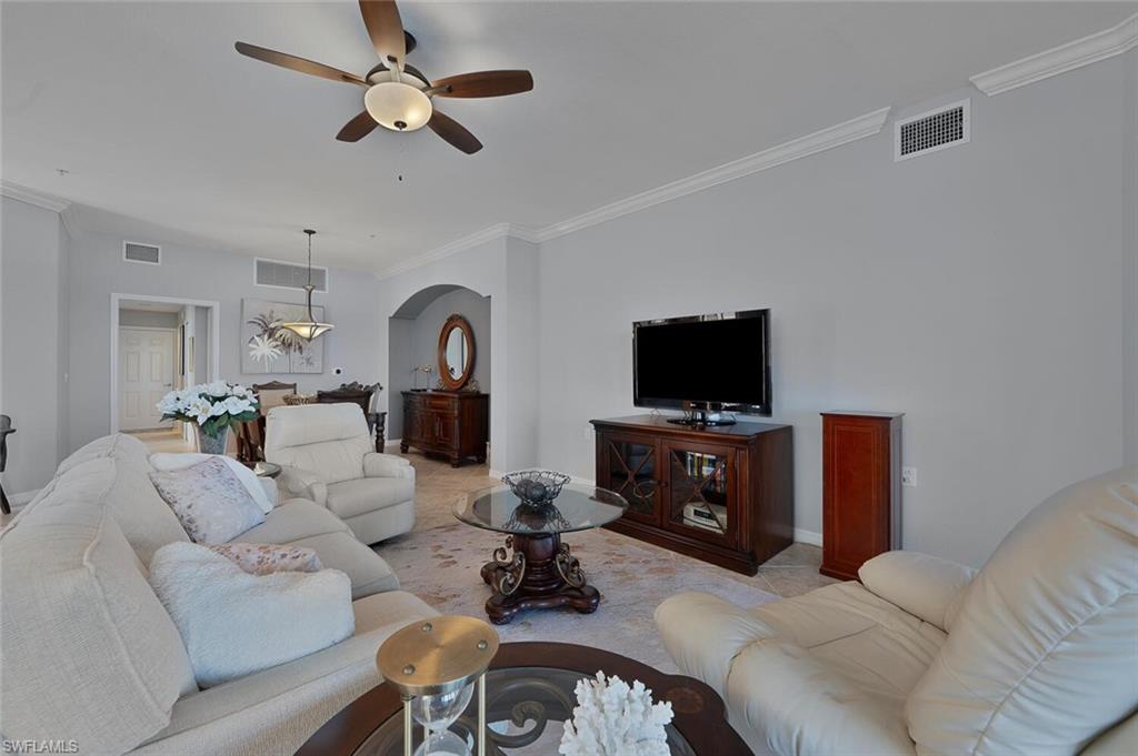 10610 Smokehouse Bay Dr # 102 Property Photo 5