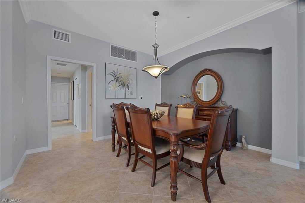 10610 Smokehouse Bay Dr # 102 Property Photo 6