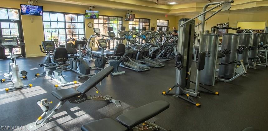 10610 Smokehouse Bay Dr # 102 Property Photo 26