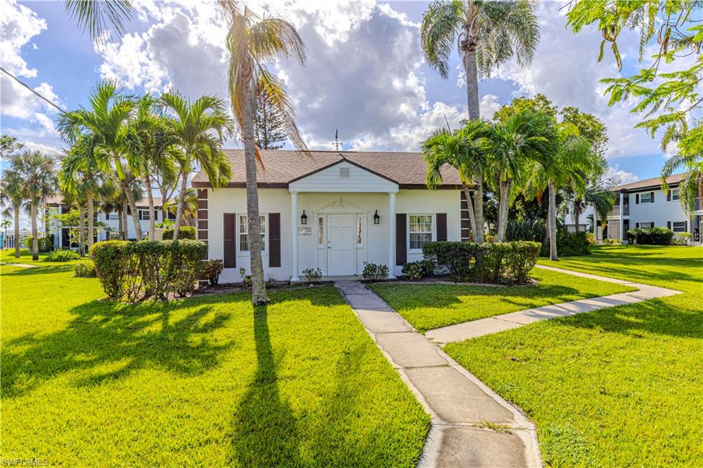 7043 New Post Dr 7 Property Photo 6