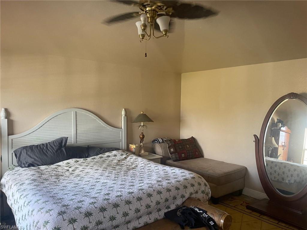 3129 Woodside Ave Property Photo 11
