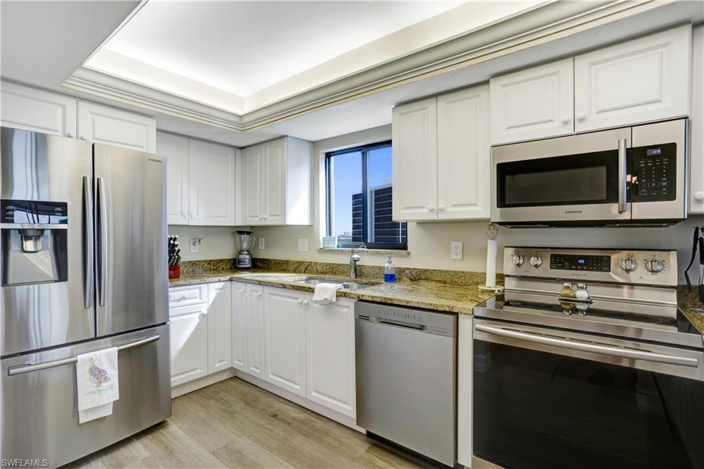 26131 Hickory Blvd # 7d Property Photo 4