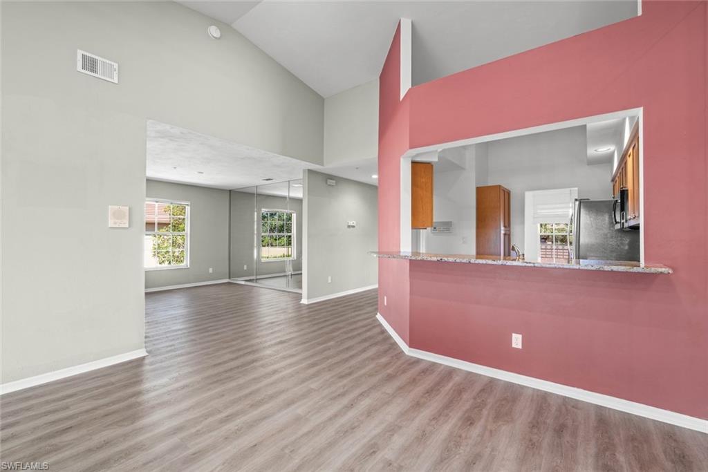 4131 Sawgrass Point Dr # 204 Property Photo 4