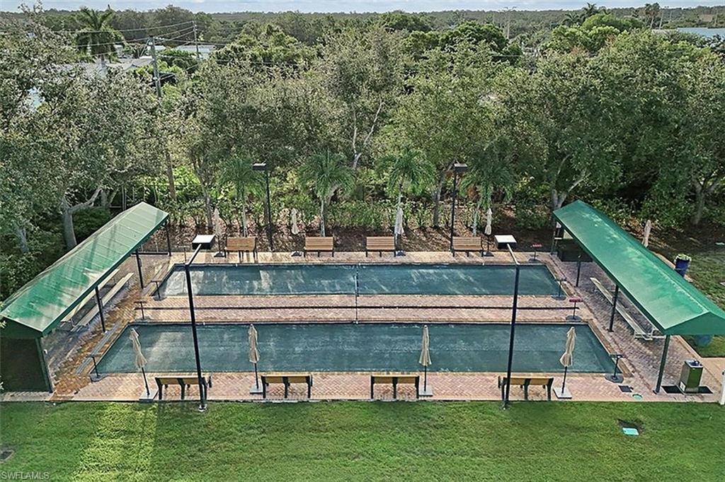 4131 Sawgrass Point Dr # 204 Property Photo 29