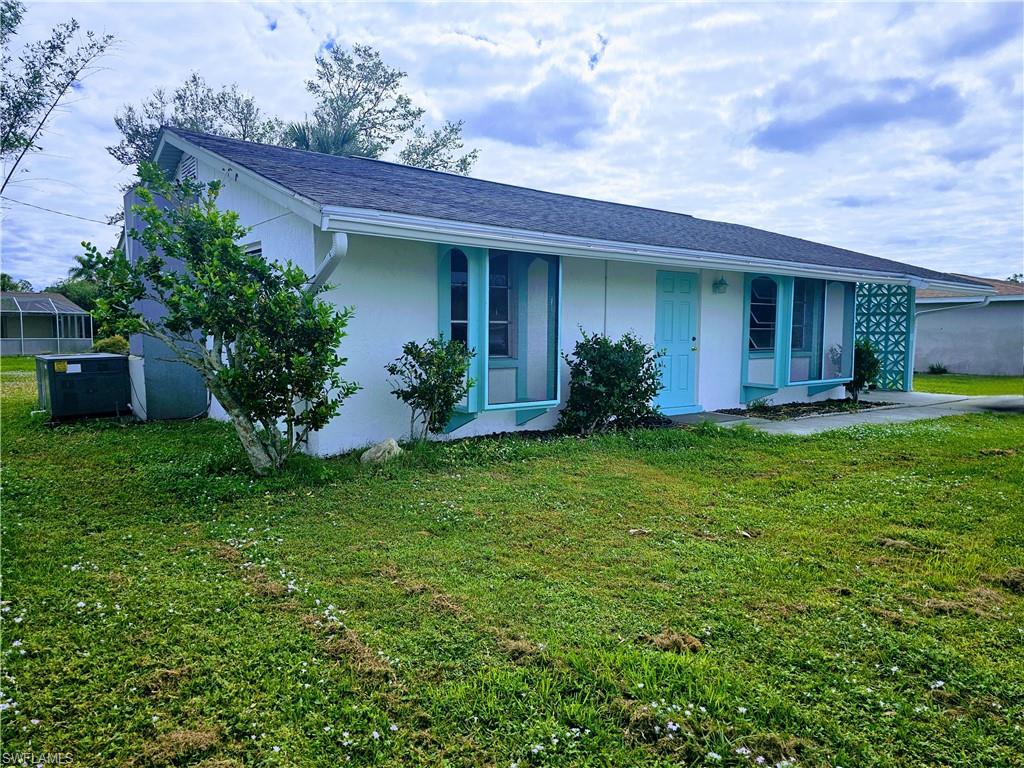 683 W Tarpon Blvd Nw Property Photo 4