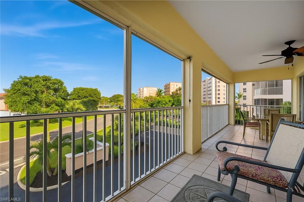 14819 Laguna Dr # 203 Property Photo 4