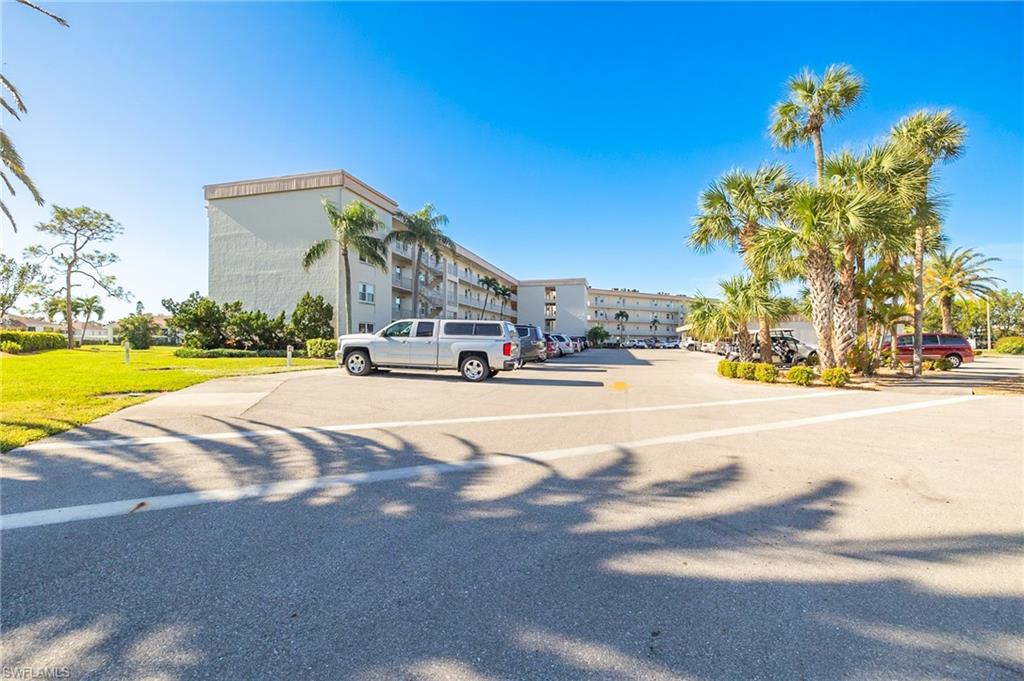 1580 Pine Valley Dr # 111 Property Photo 4