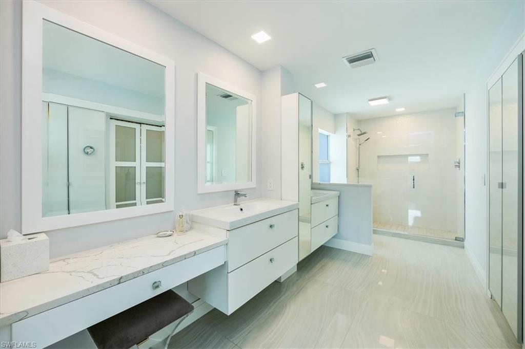 360 10th Ave S # B200 Property Photo 20