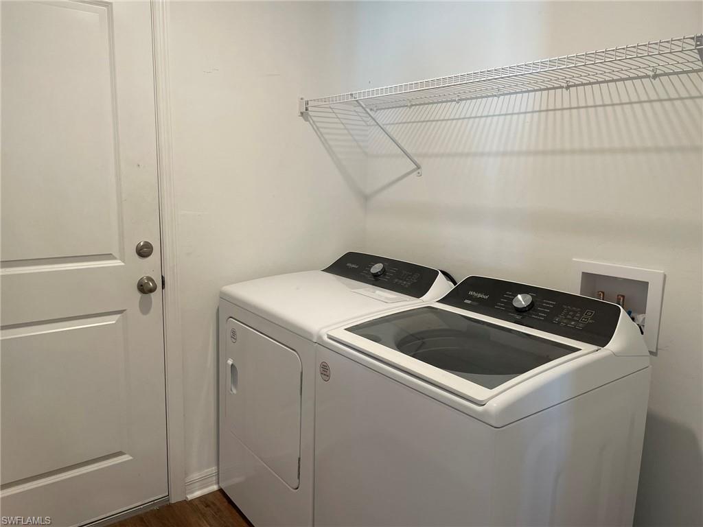 2120 Santa Barbara Blvd N Property Photo 7