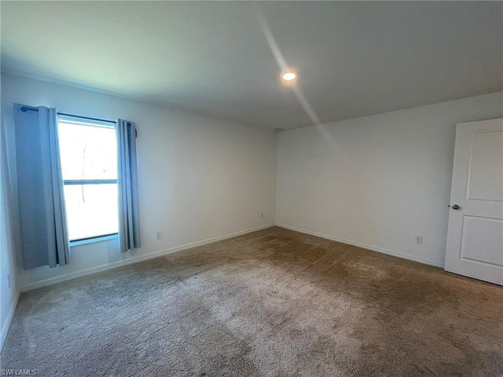 2120 Santa Barbara Blvd N Property Photo 13