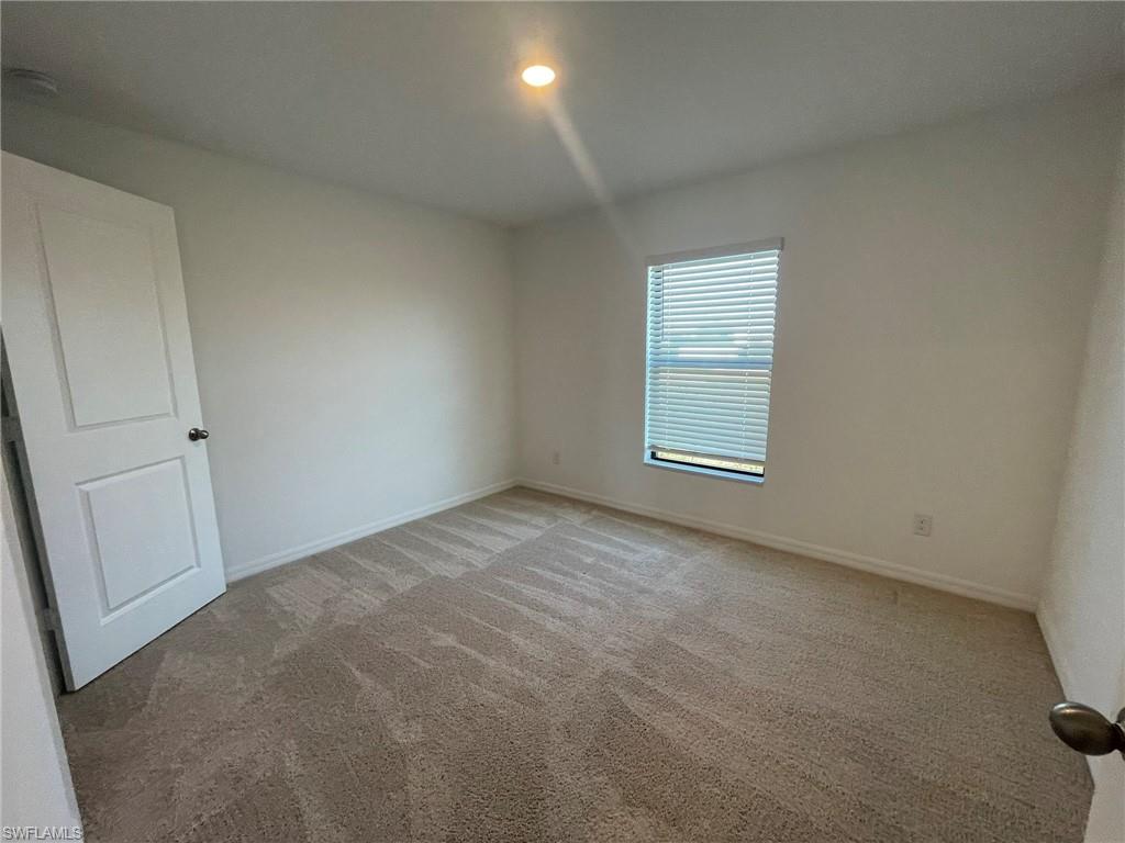 2120 Santa Barbara Blvd N Property Photo 17