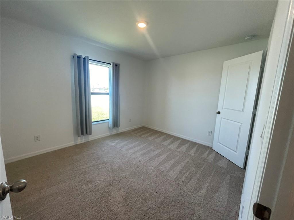 2120 Santa Barbara Blvd N Property Photo 19