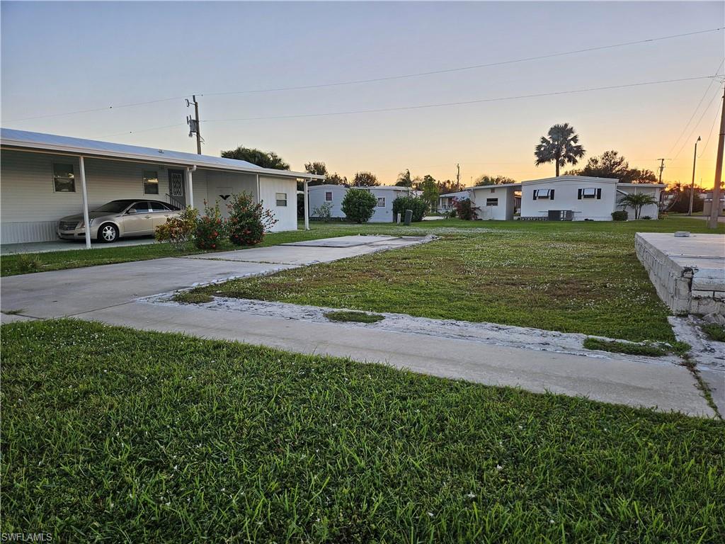 2771 Deerfield Dr Property Photo 4