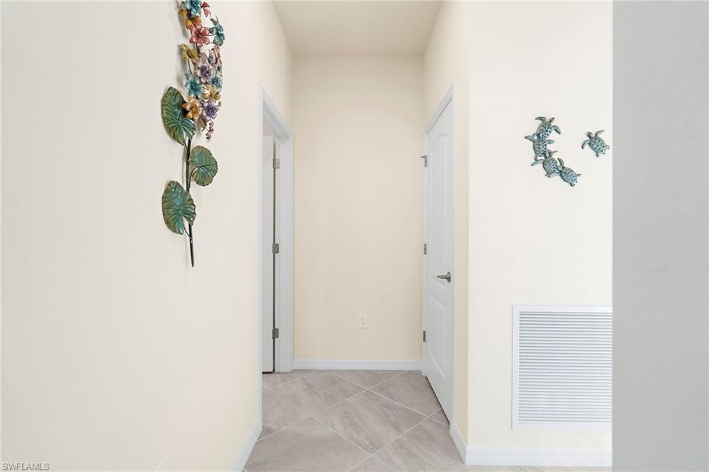 4025 E Hampton Cir Property Photo 29
