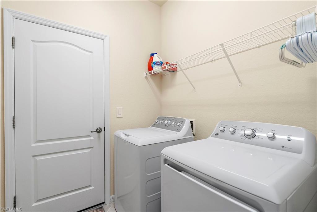 4025 E Hampton Cir Property Photo 37