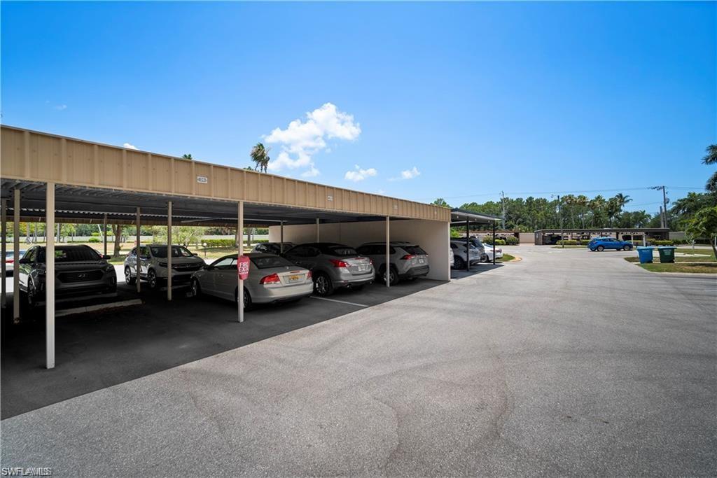 7430 Lake Breeze Dr # 402 Property Photo 21