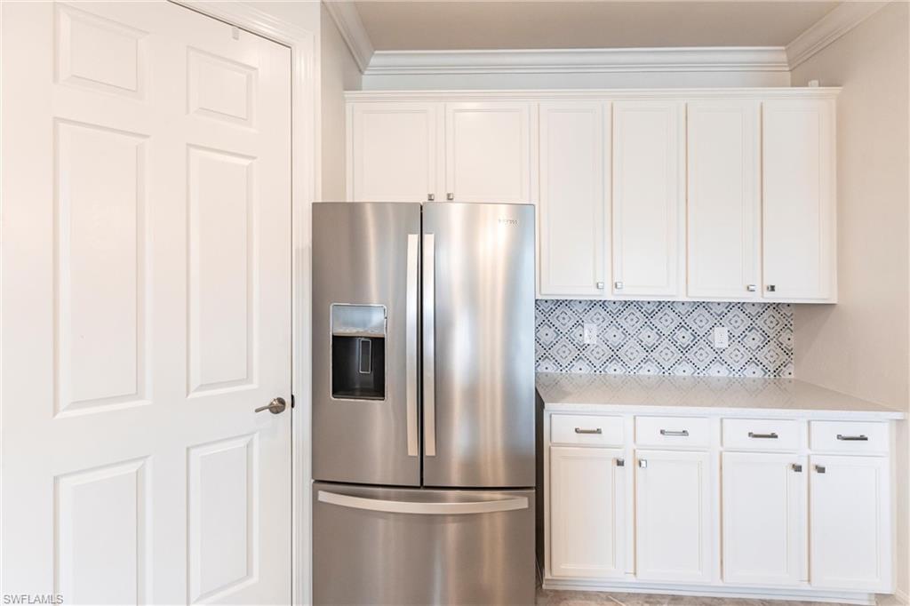 11041 Castlereagh St Property Photo 10