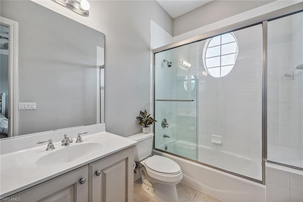 3189 Aviamar Cir # 202 Property Photo 18