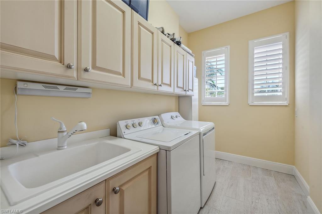 3189 Aviamar Cir # 202 Property Photo 24
