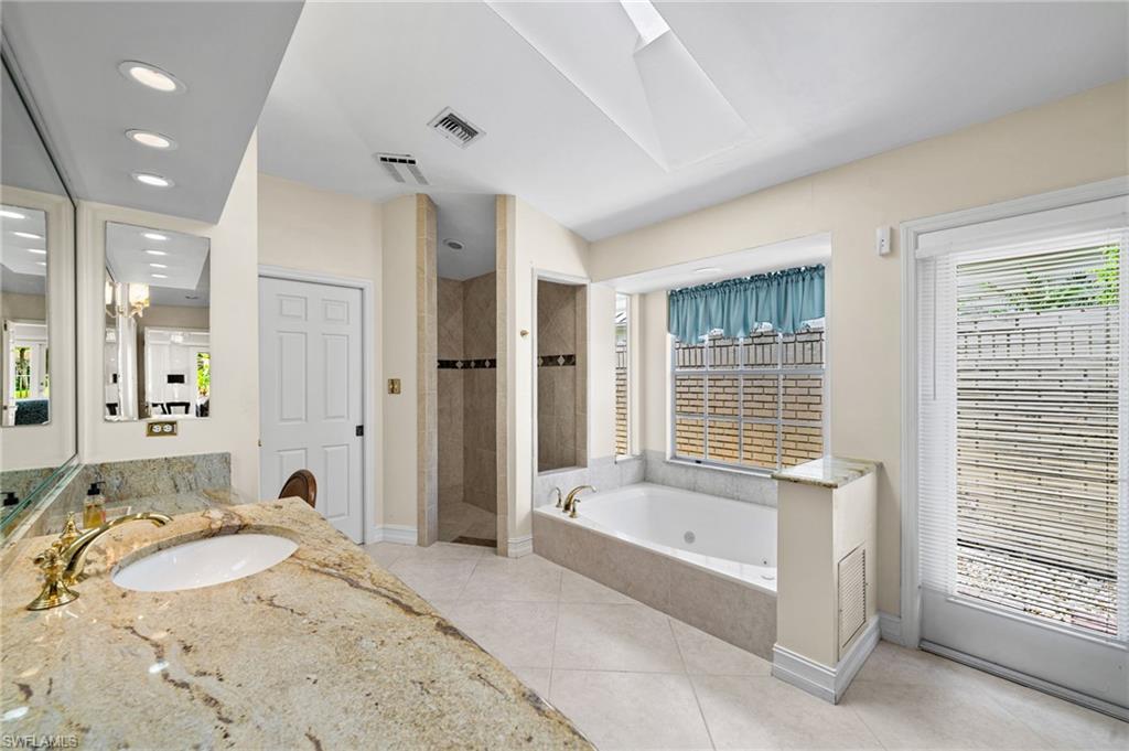 547 Devils Ln Property Photo 10